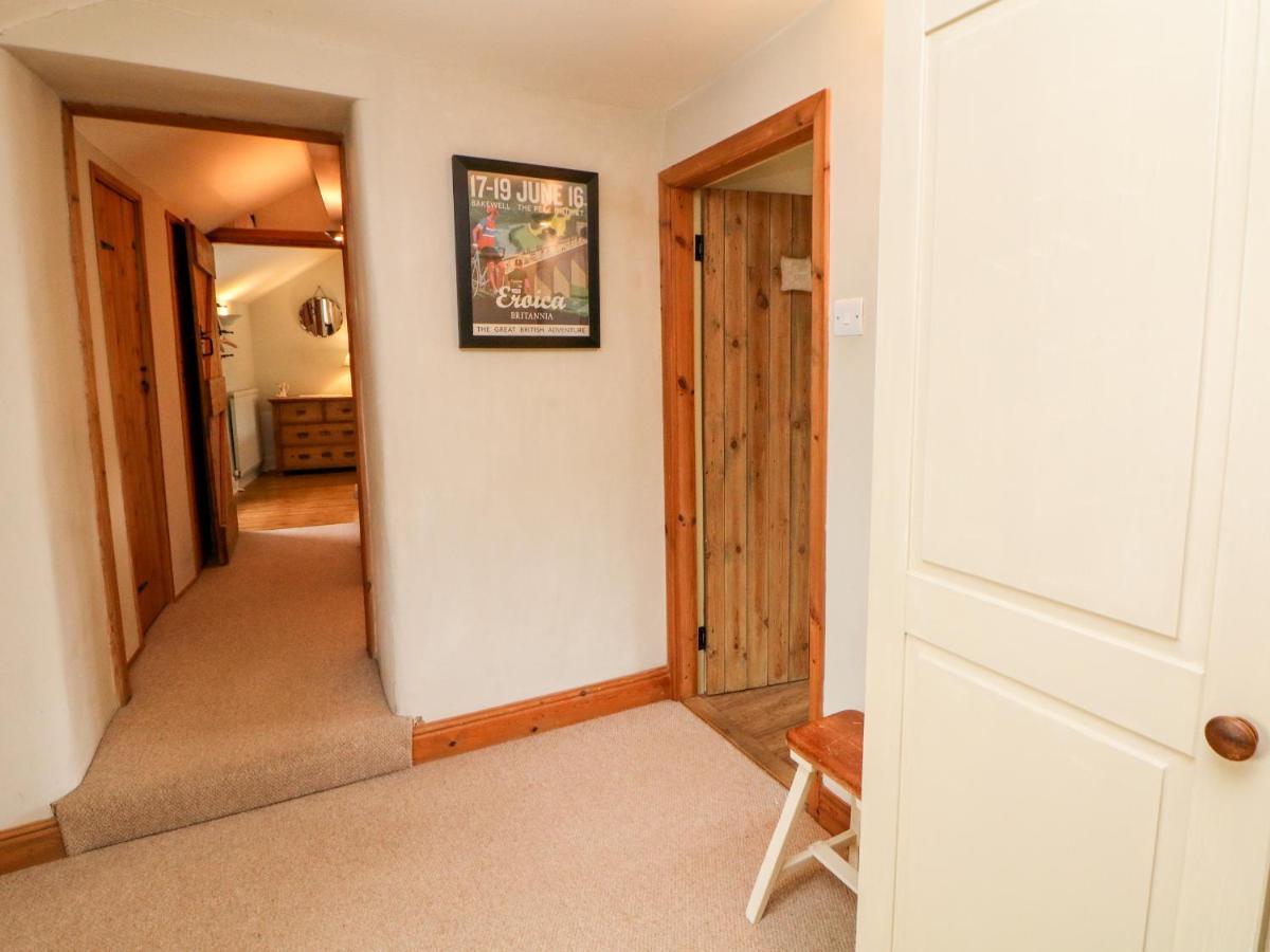 Kempshill Cottage Tideswell Bagian luar foto
