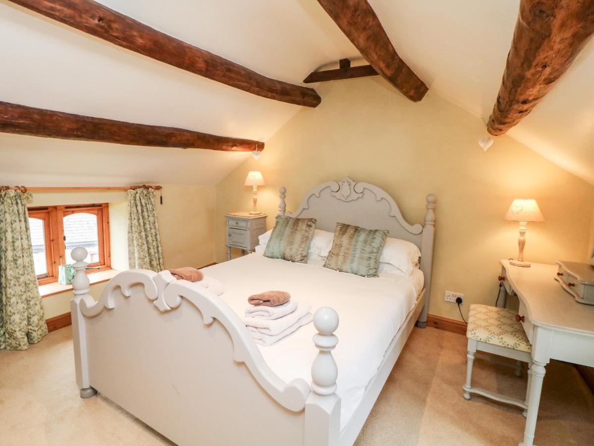 Kempshill Cottage Tideswell Bagian luar foto