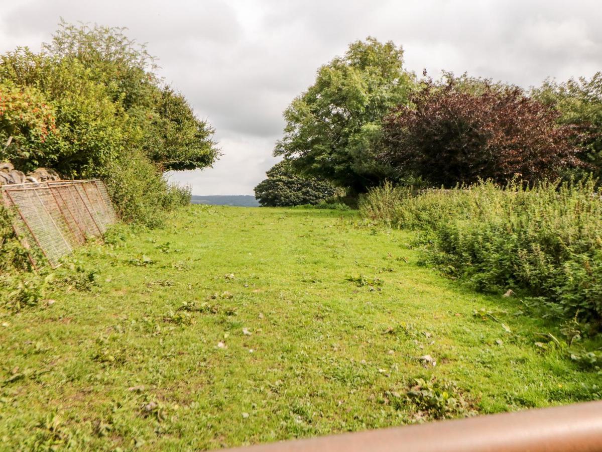 Kempshill Cottage Tideswell Bagian luar foto